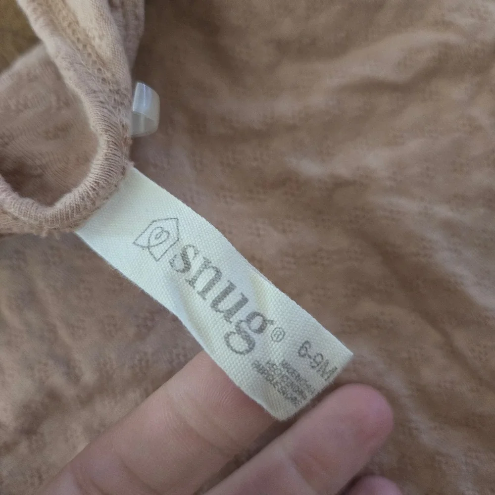 Snug baby clothing